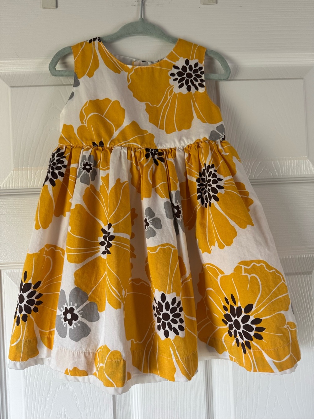 Carter’s Baby Girl Floral Dress 24 Months Yellow White Sleeveless Spring Summer